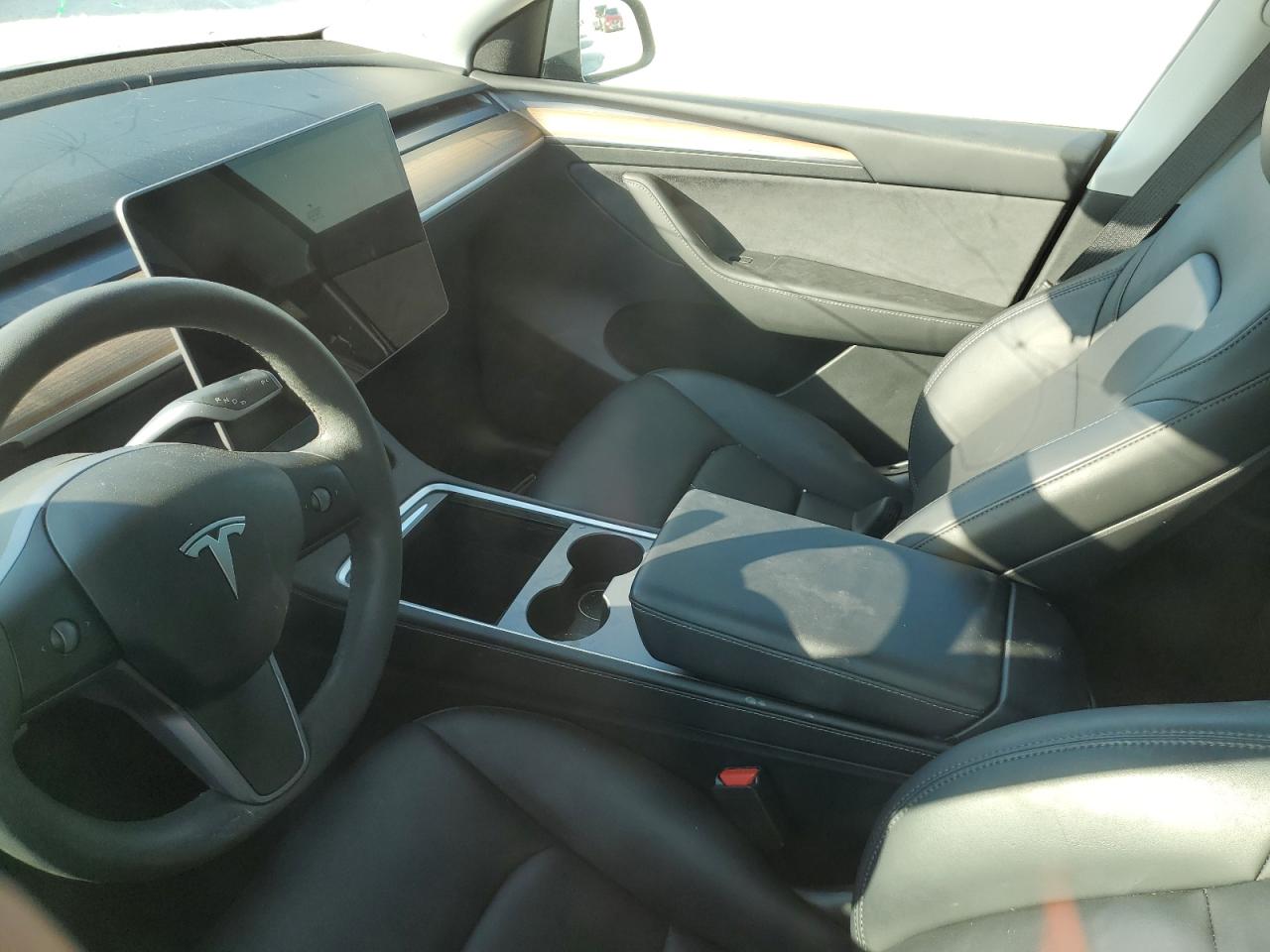 2023 TESLA MODEL Y  VIN:7SAYGDEF3PF907651