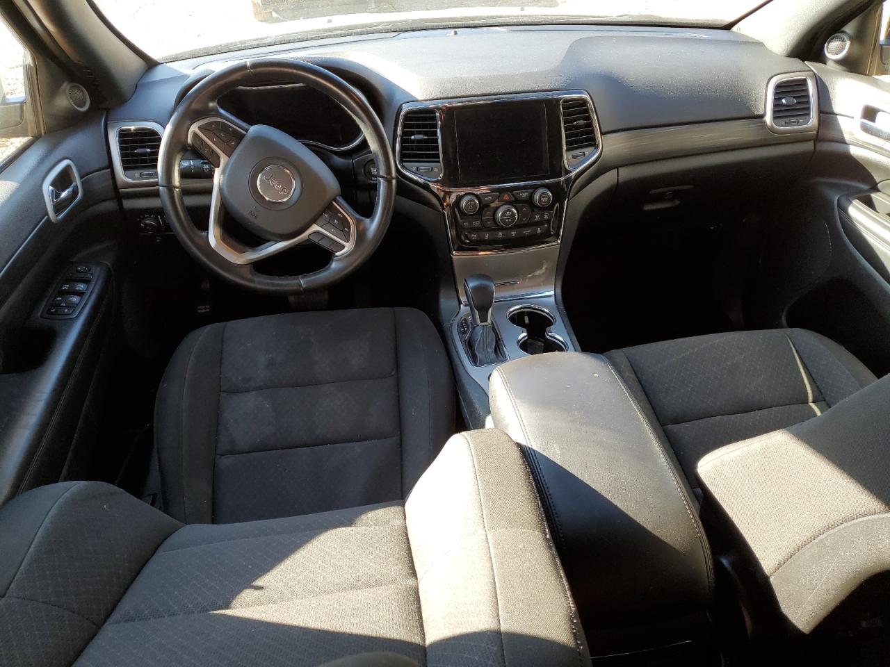 2022 JEEP GRAND CHEROKEE LAREDO E VIN:1C4RJFAGXNC142980