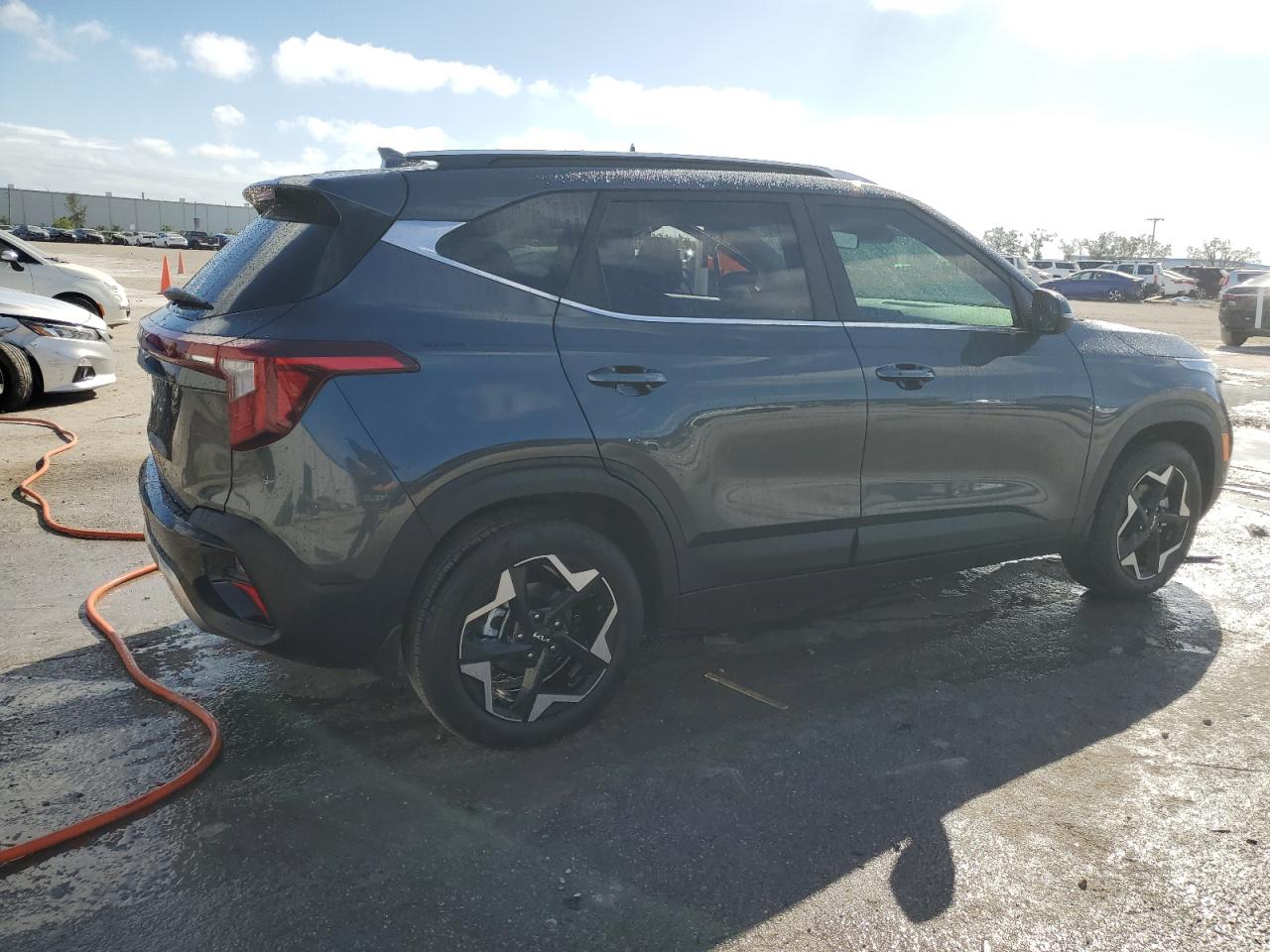 2024 KIA SELTOS EX VIN:KNDER2AA6R7663012