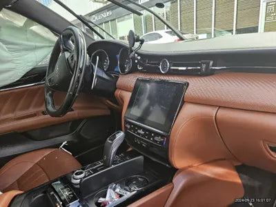 2020 Maserati Quattroporte VIN: