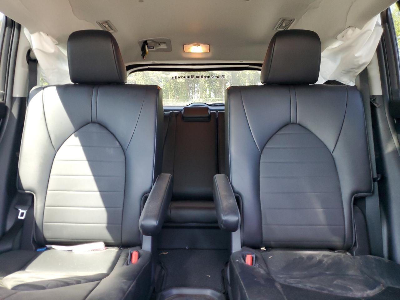 2022 TOYOTA HIGHLANDER XLE VIN:5TDGZRAH3NS560077