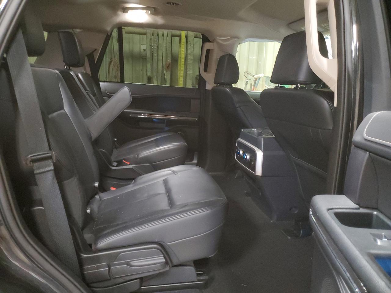 2024 FORD EXPEDITION XLT VIN:1FMJU1H8XREA23922