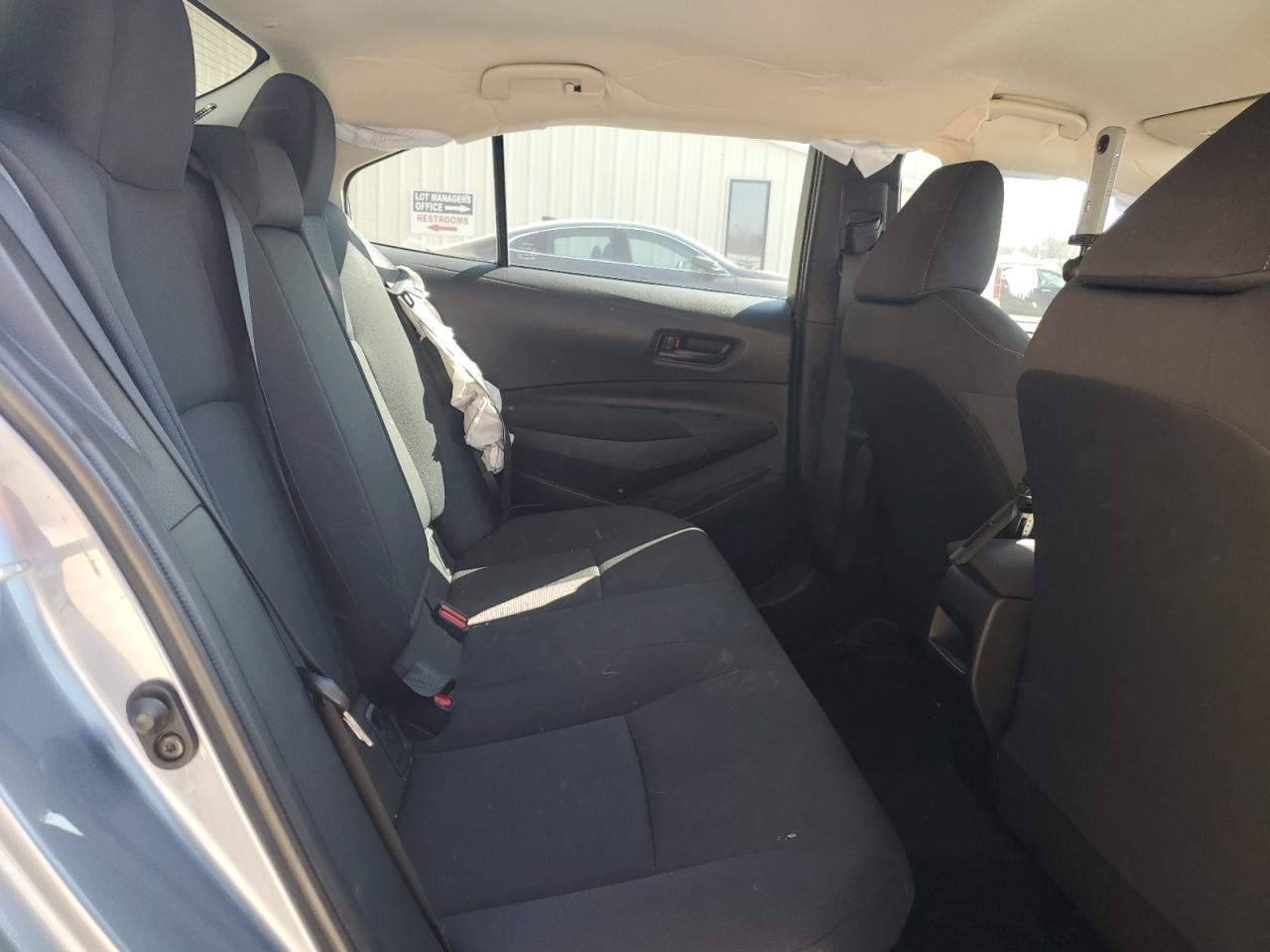 2022 TOYOTA COROLLA LE VIN:JTDEAMDEXNJ055590