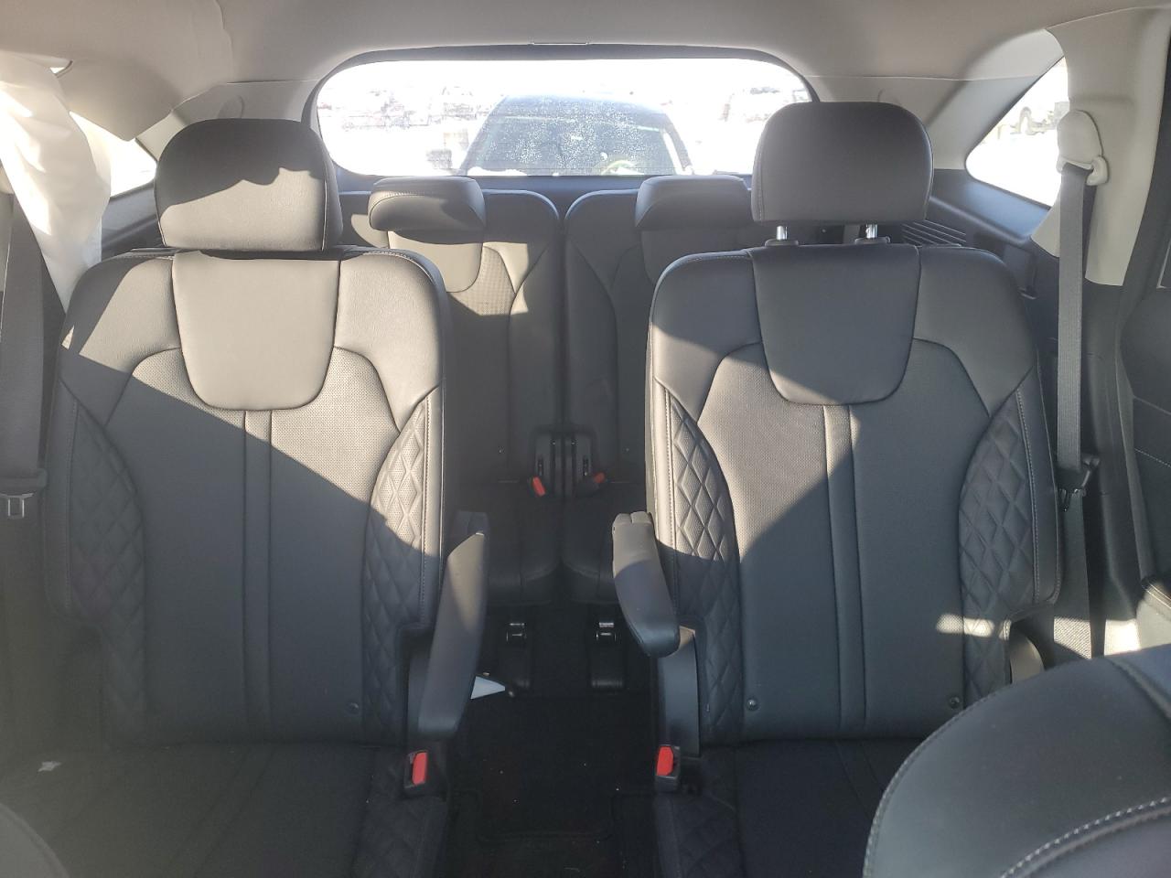 2023 KIA SORENTO SX VIN:1FT7X2A61NEE77393