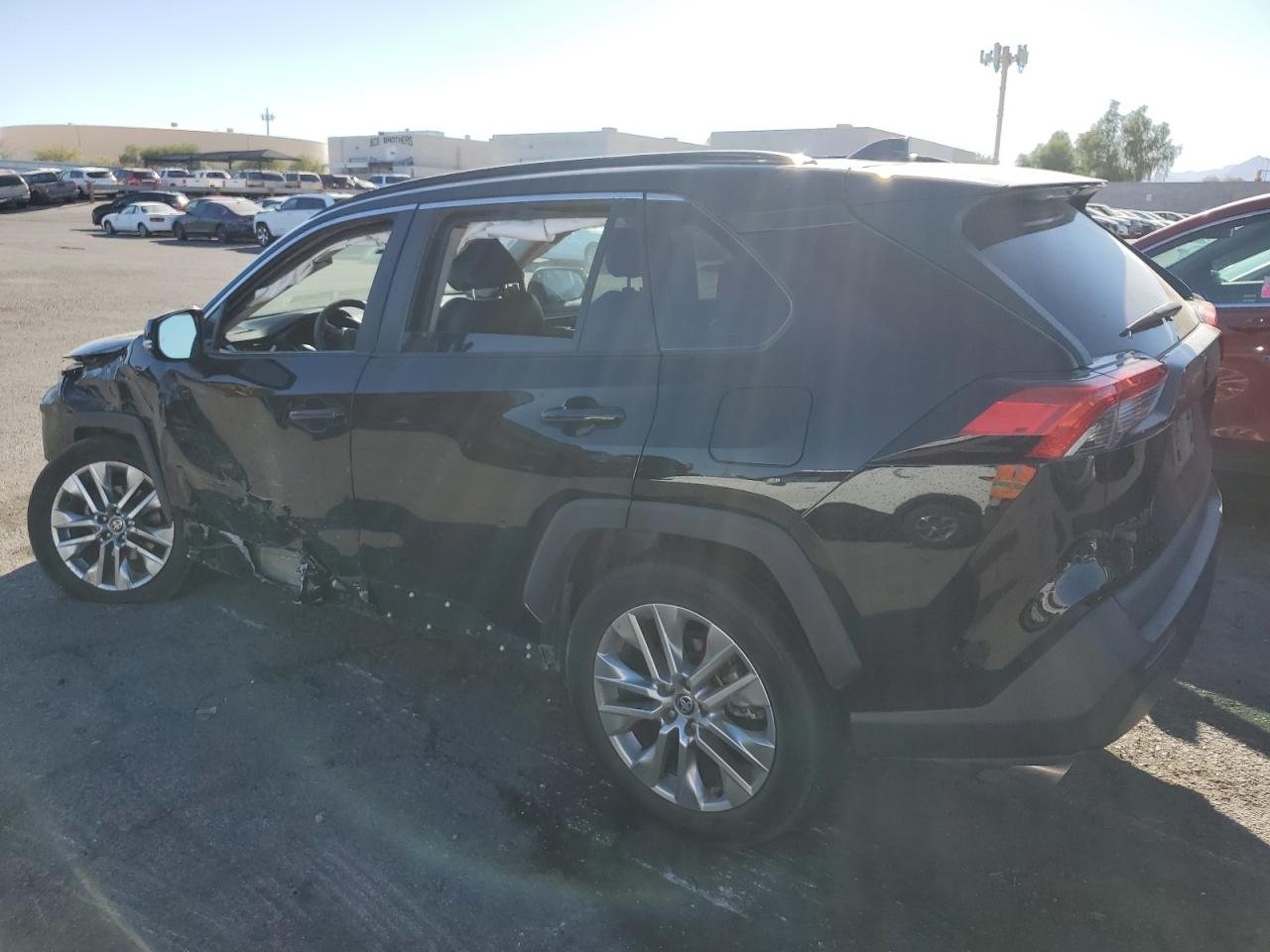 2022 TOYOTA RAV4 XLE PREMIUM VIN:2T3C1RFV2NW203038