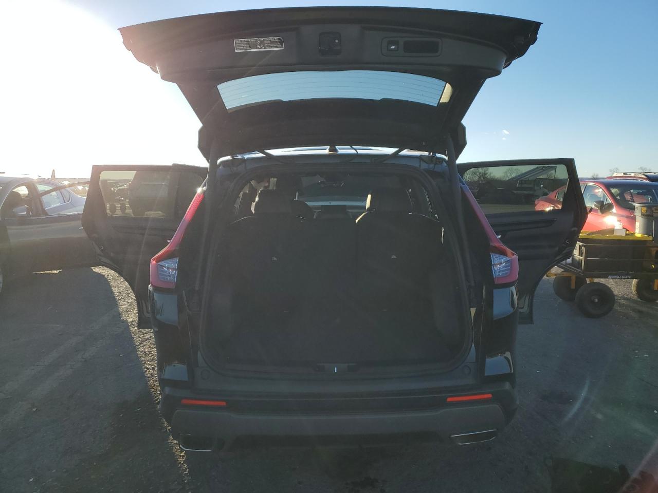2024 HONDA CR-V SPORT TOURING VIN:7FARS6H9XRE068915
