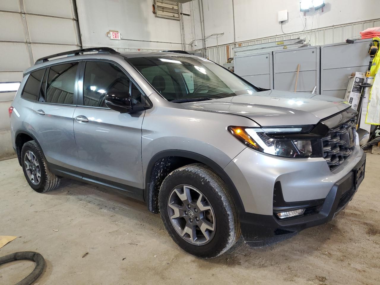 2022 HONDA PASSPORT TRAIL SPORT VIN:5FNYF8H69NB023701