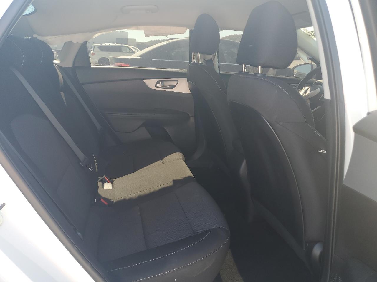 2023 KIA FORTE LX VIN:3KPF24AD2PE637602