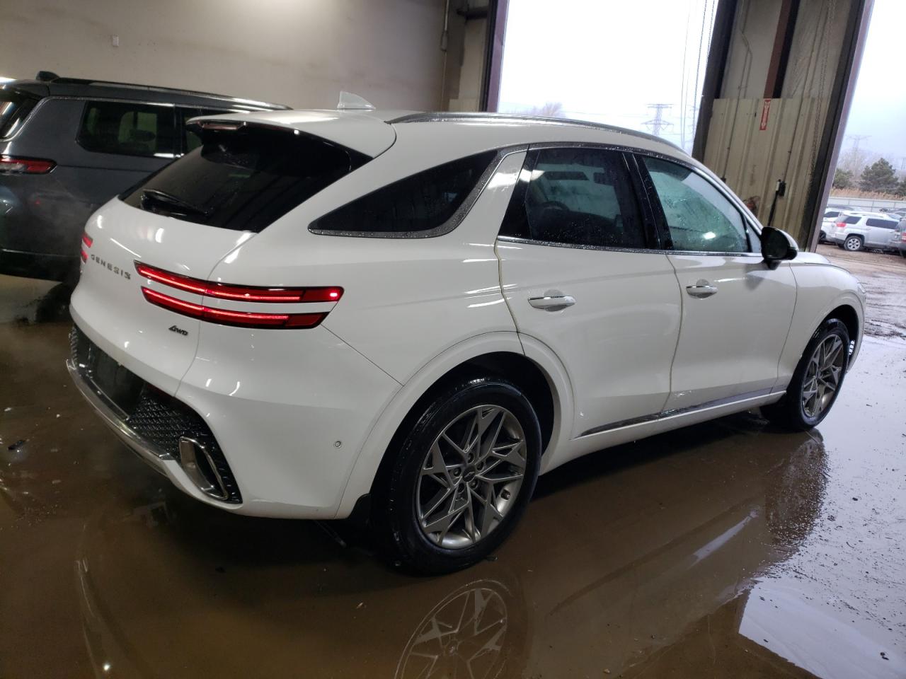 2022 GENESIS GV70 BASE VIN:KMUMADTB3NU059446