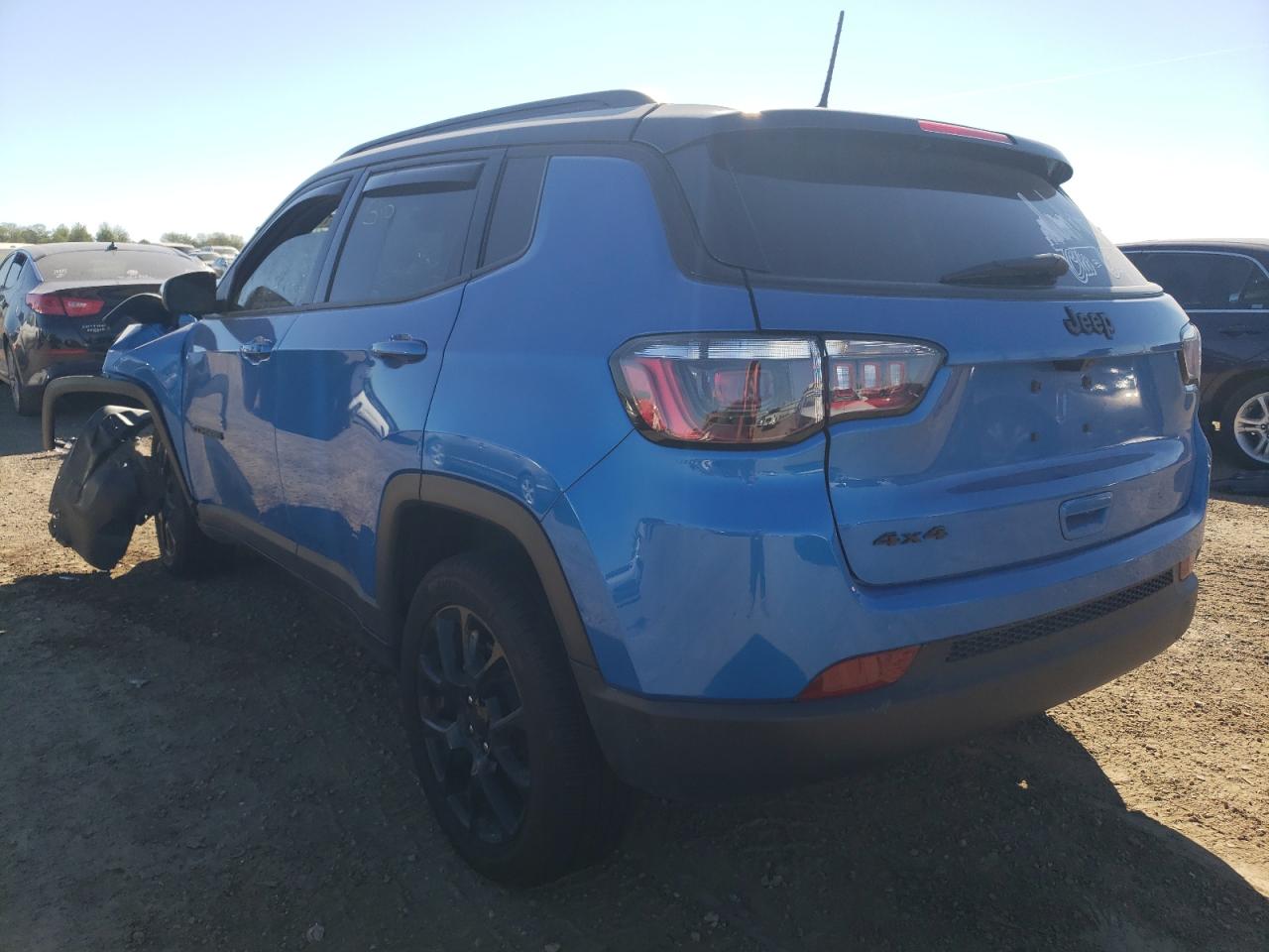 2022 JEEP COMPASS LATITUDE VIN:3C4NJDBB2NT195456