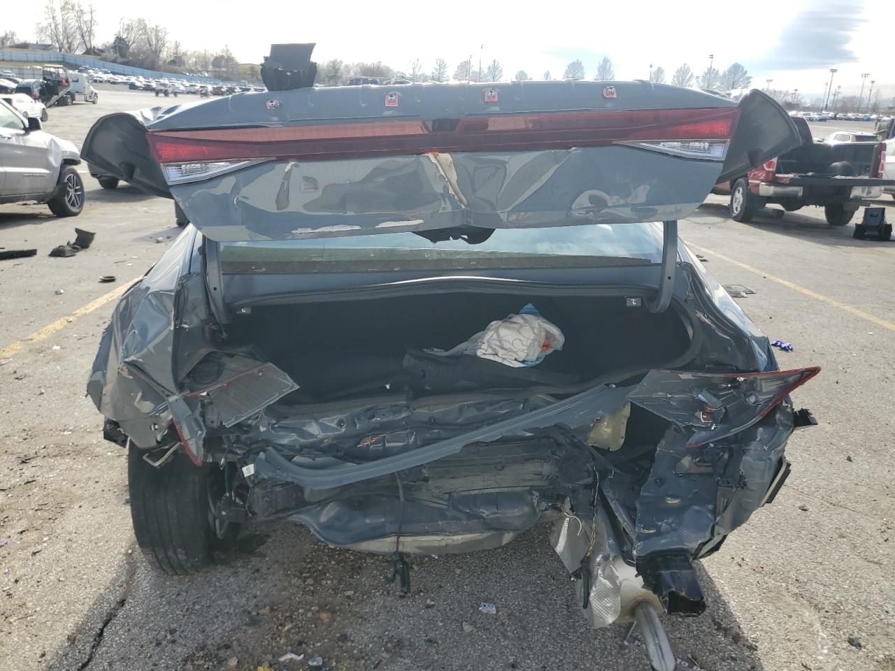 2022 HYUNDAI ELANTRA SEL VIN:KMHLM4AGXNU283863