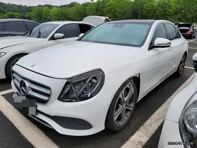 2016 Mercedes-Benz E 300 NONE VIN: