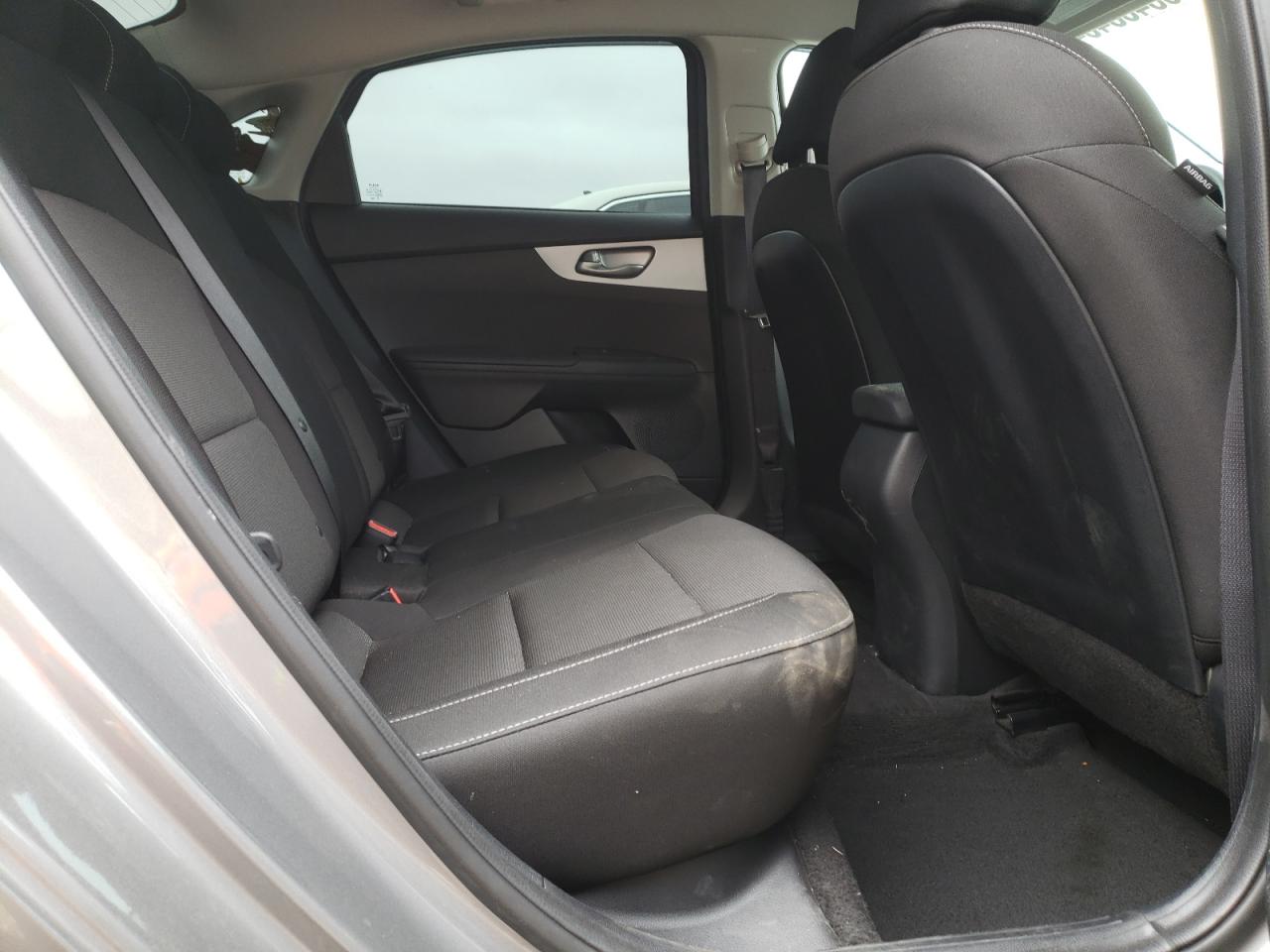 2022 KIA FORTE FE VIN:3KPF24AD2NE501385