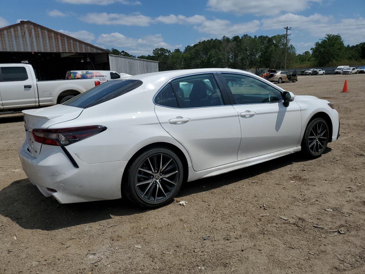 2022 TOYOTA CAMRY SE VIN:4T1G11AK8NU708378