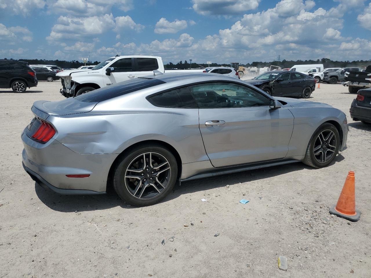 2022 FORD MUSTANG  VIN:1FA6P8TH5N5100326