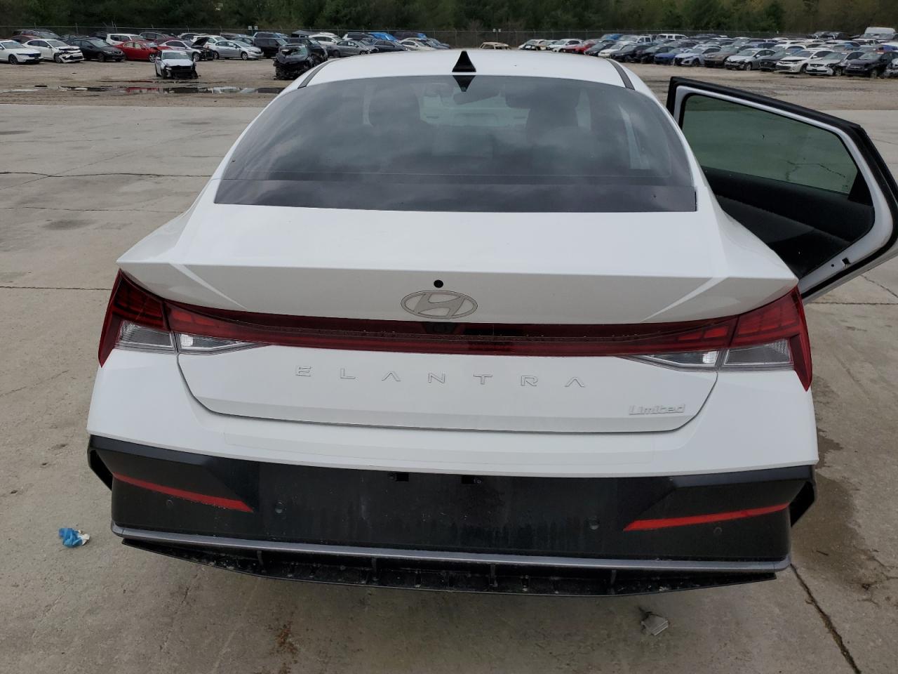 2024 HYUNDAI ELANTRA LIMITED VIN:KMHLP4DG7RU793239