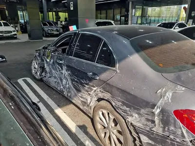 2017 Mercedes-Benz E 300 WDDZF4KB3HA090462 VIN:WDDZF4KB3HA090462