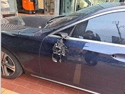 2019 Mercedes-Benz E 300 WDDZF4JB2KA695033 VIN:WDDZF4JB2KA695033