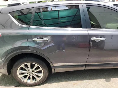 2017 Toyota RAV4 VIN: