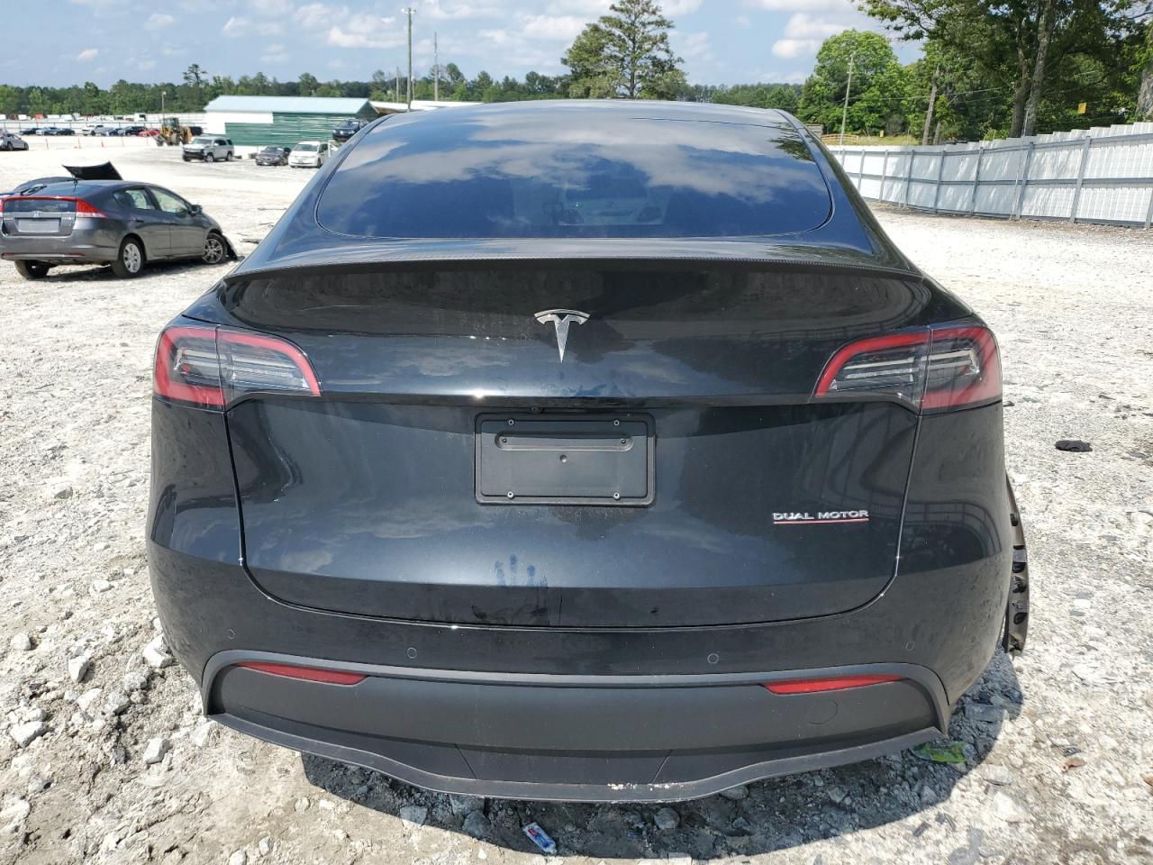 2022 TESLA MODEL Y  VIN:7SAYGDEF7NF376709