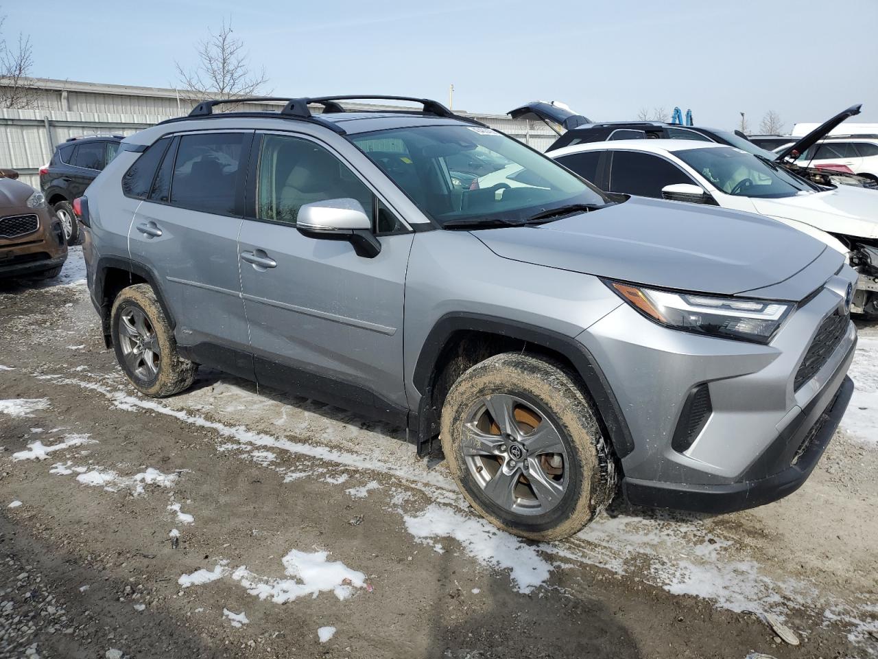 2022 TOYOTA RAV4 XLE VIN:JTMRWRFVXND566597