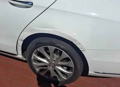 2016 Mercedes-Benz E 220 VIN: