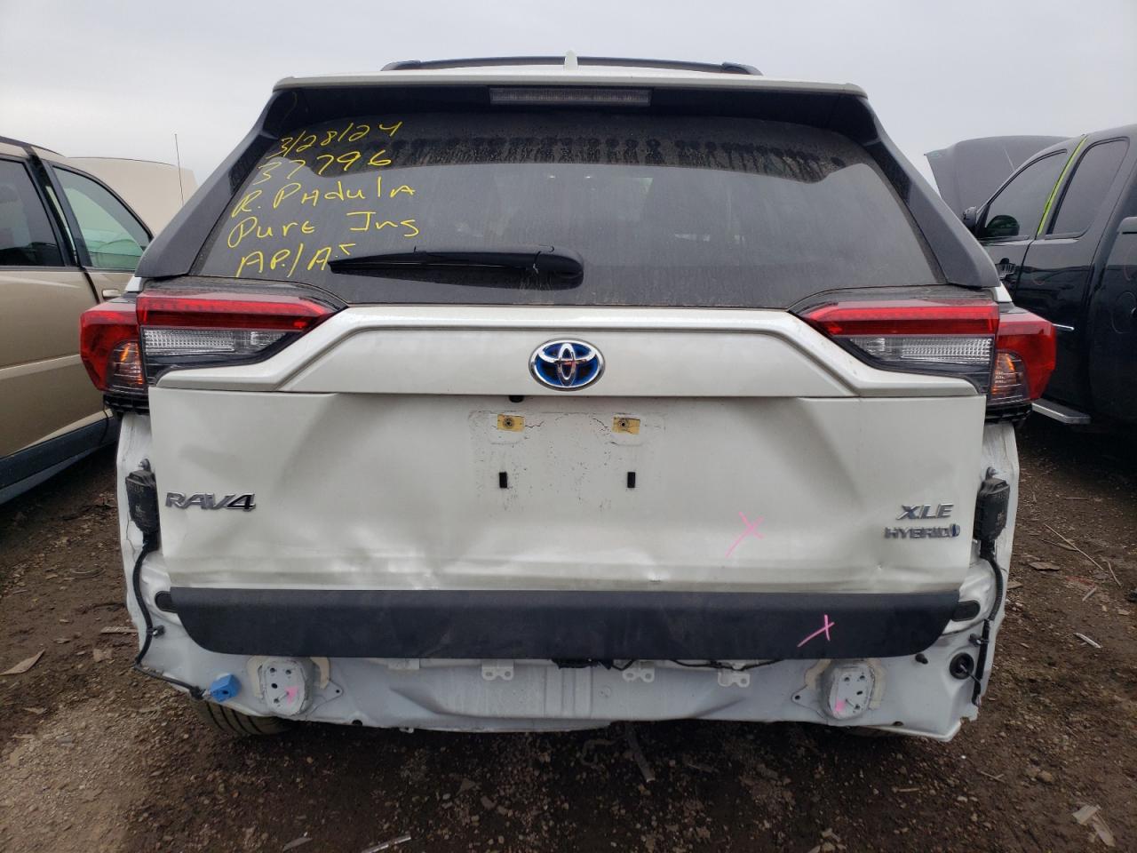 2022 TOYOTA RAV4 XLE PREMIUM VIN:JTMB6RFV6NJ019880