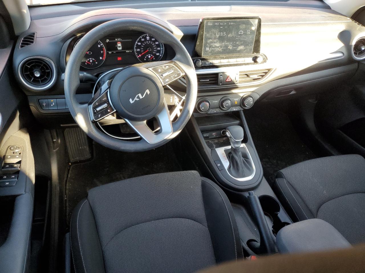 2022 KIA FORTE FE VIN:3KPF24AD4NE471709