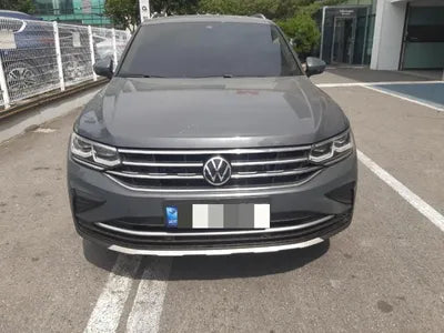 2021 Volkswagen Tiguan VIN: