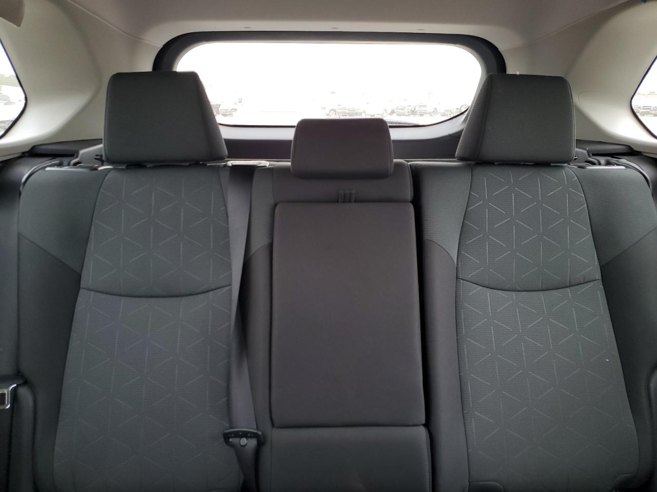 2024 TOYOTA RAV4 XLE VIN:2T3W1RFVXRC288683