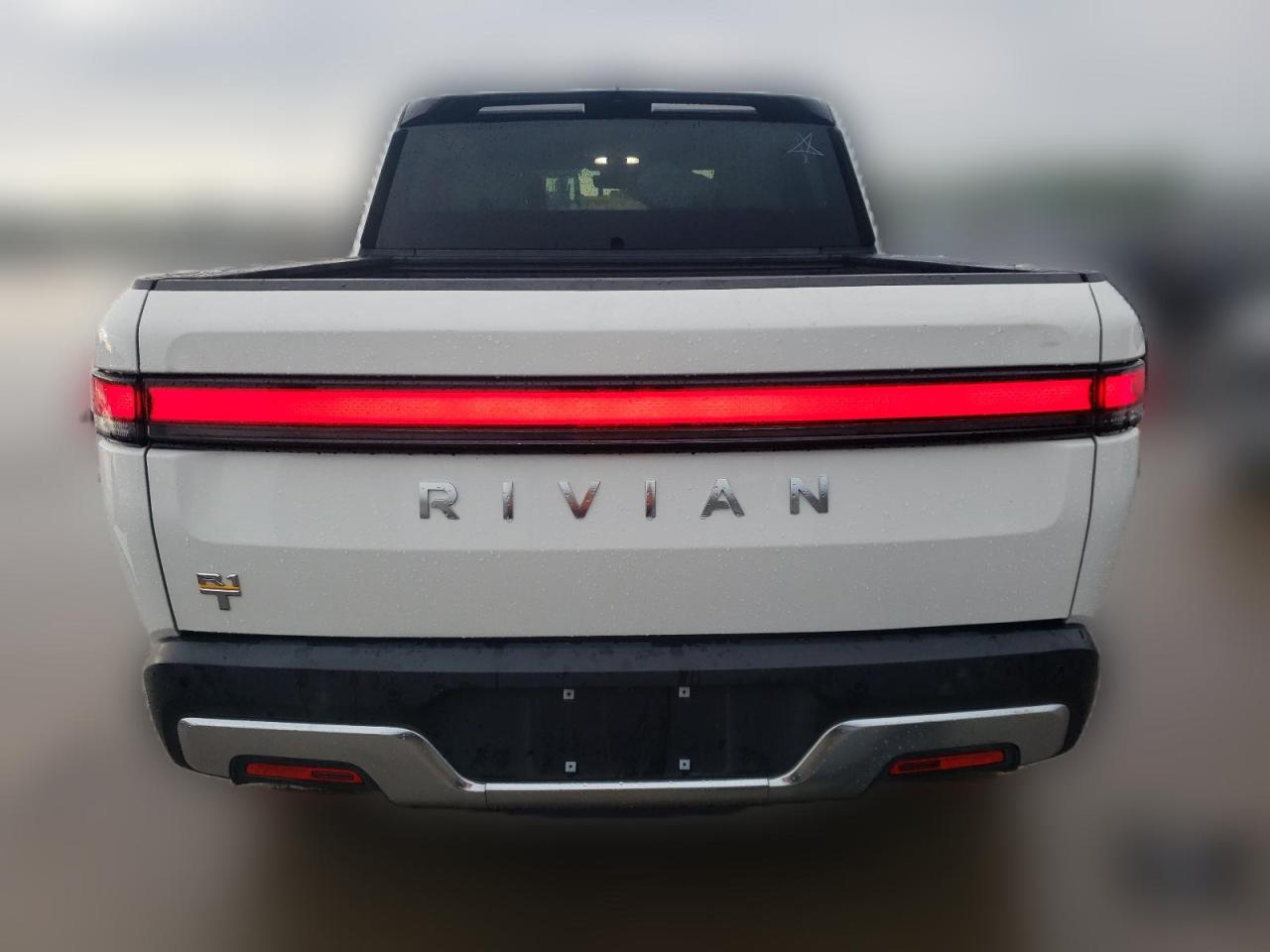 2022 RIVIAN R1T ADVENTURE VIN:7FCTGAAAXNN015812