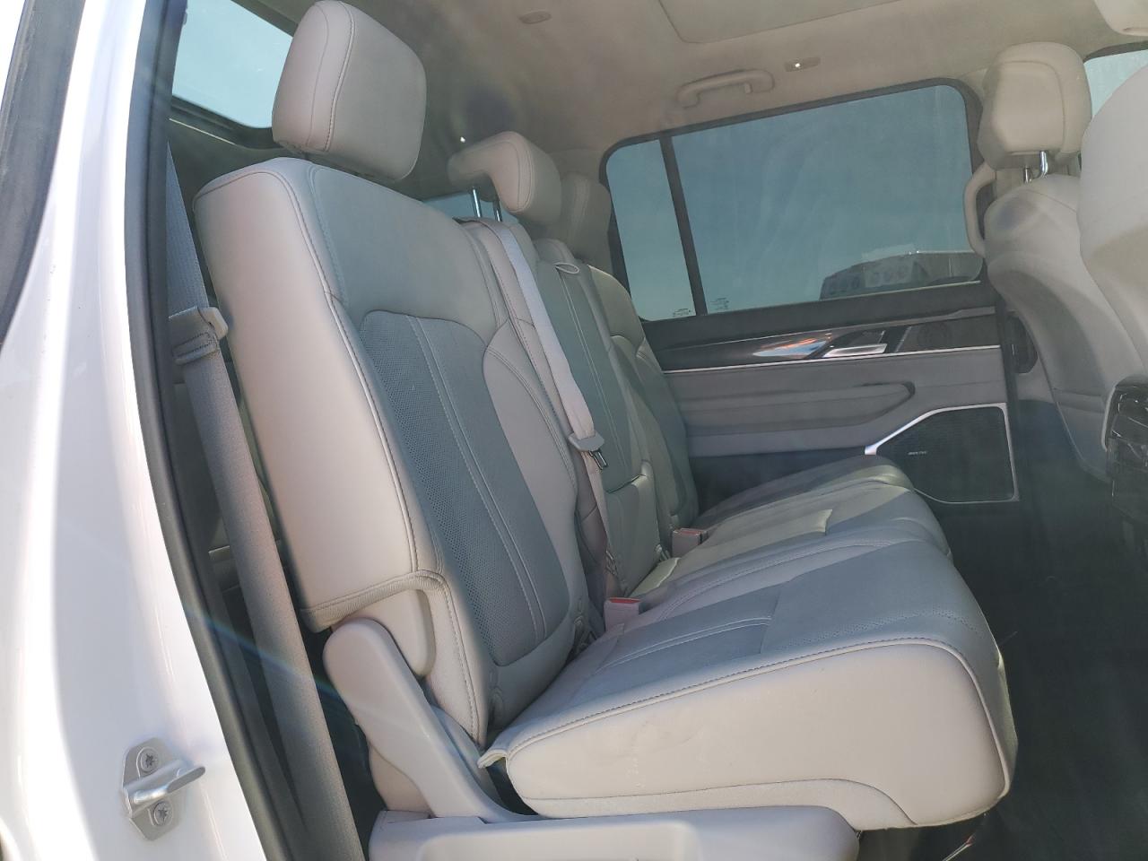 2024 JEEP WAGONEER SERIES I VIN:1C4SJVAP3RS121380