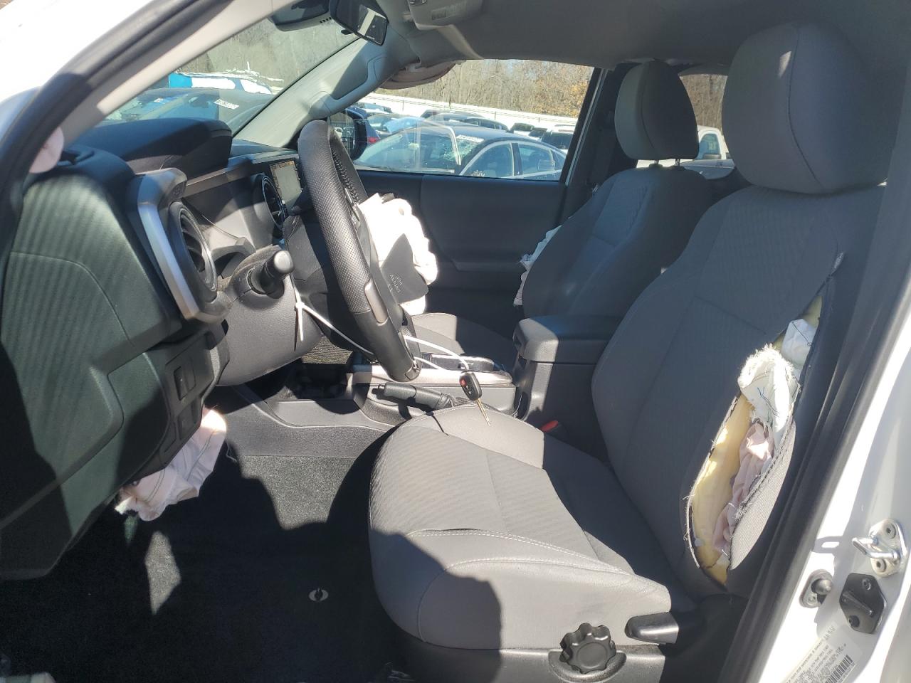 2022 TOYOTA TACOMA ACCESS CAB VIN:3TYSX5EN3NT012819