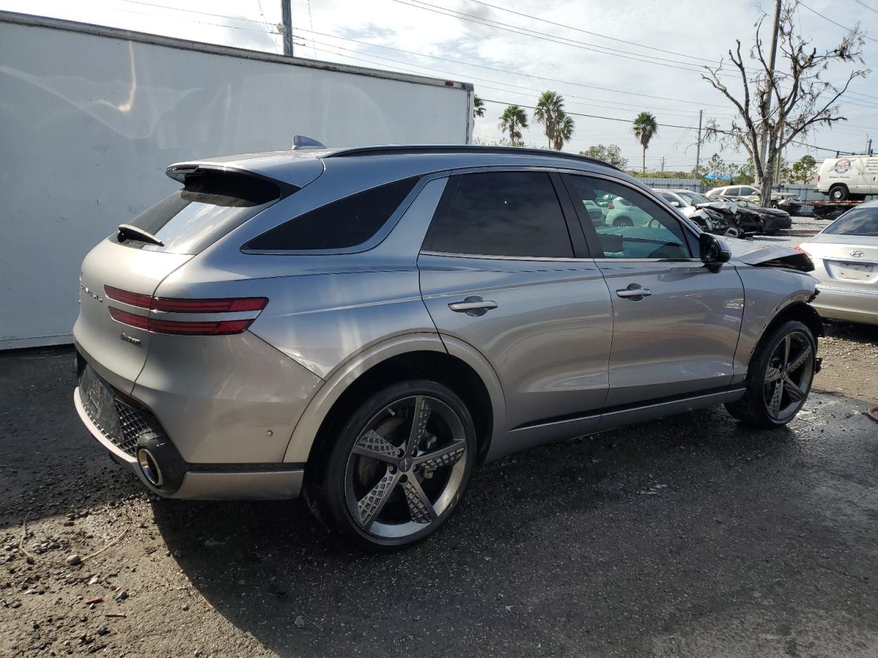 2022 GENESIS GV70 BASE VIN:KMUMCDTC6NU042658