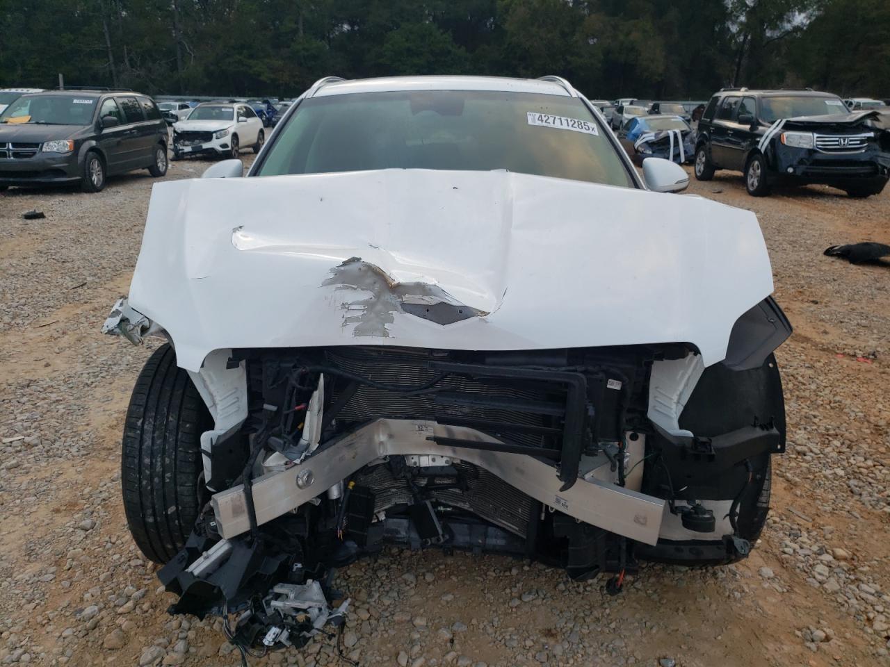 2022 GENESIS GV70 BASE VIN:KMUMADTB4NU061075