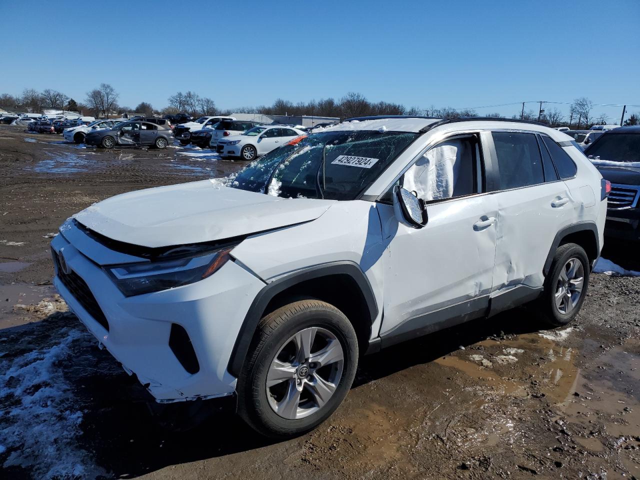 2022 TOYOTA RAV4 XLE VIN:2T3W1RFV7NC199566