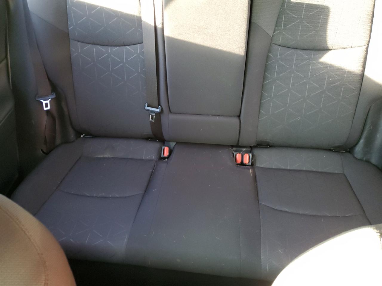 2022 TOYOTA RAV4 XLE VIN:JTMRWRFV4NJ054805