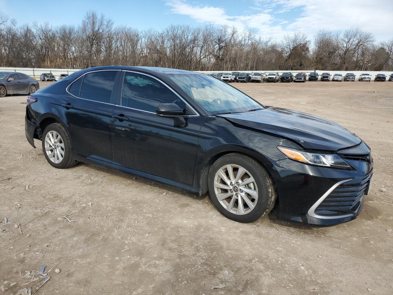 2022 TOYOTA CAMRY LE VIN:4T1C11AK1NU677263