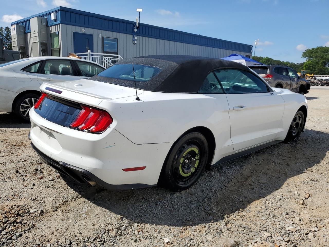 2023 FORD MUSTANG  VIN:1FATP8UH6P5111596