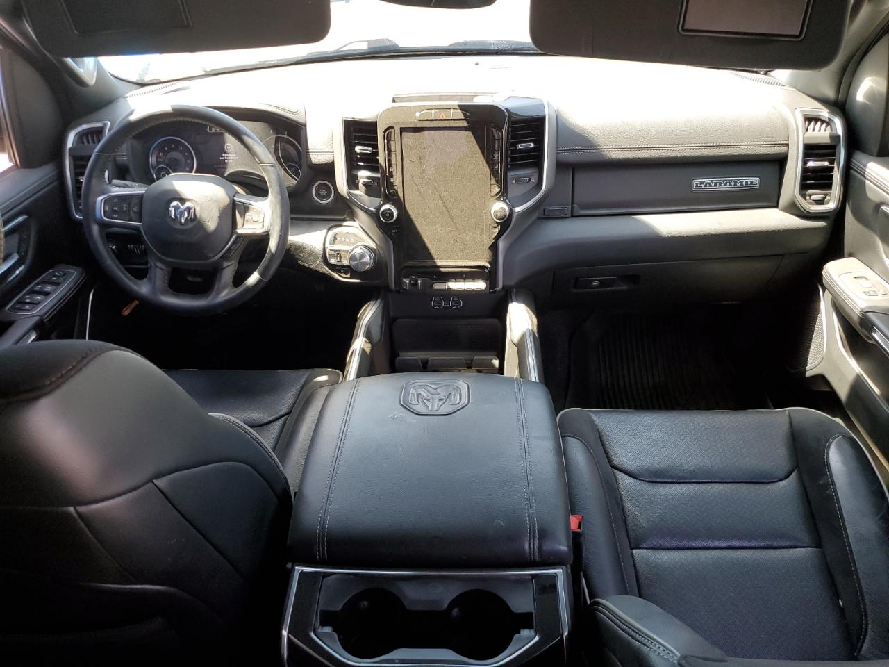 2022 RAM 1500 LARAMIE VIN:1C6SRFJT3NN111010