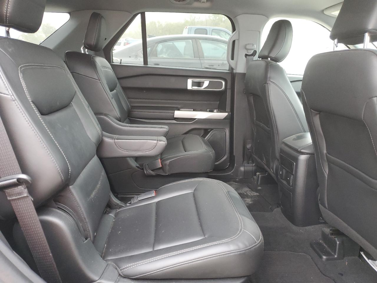 2022 FORD EXPLORER XLT VIN:1FMSK8DH3NGB32889