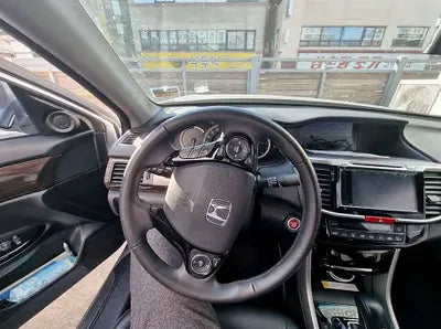 2017 Honda Accord 1HGCR2680HA512449 VIN:1HGCR2680HA512449