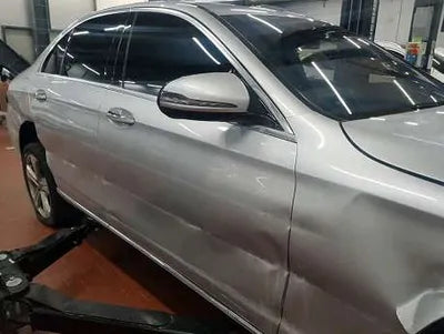 2018 Mercedes-Benz E 220 WDDZF0FB1JA475933 VIN:WDDZF0FB1JA475933