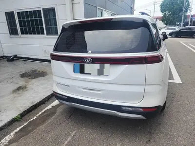 2021 Kia Carnival VIN: