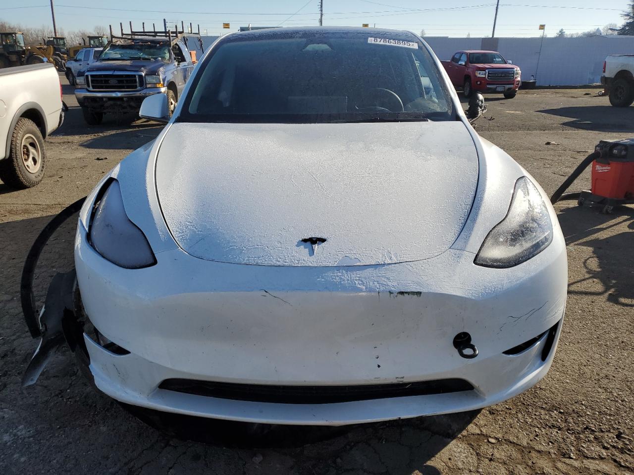 2024 TESLA MODEL Y  VIN:7SAYGDEE0RF044320