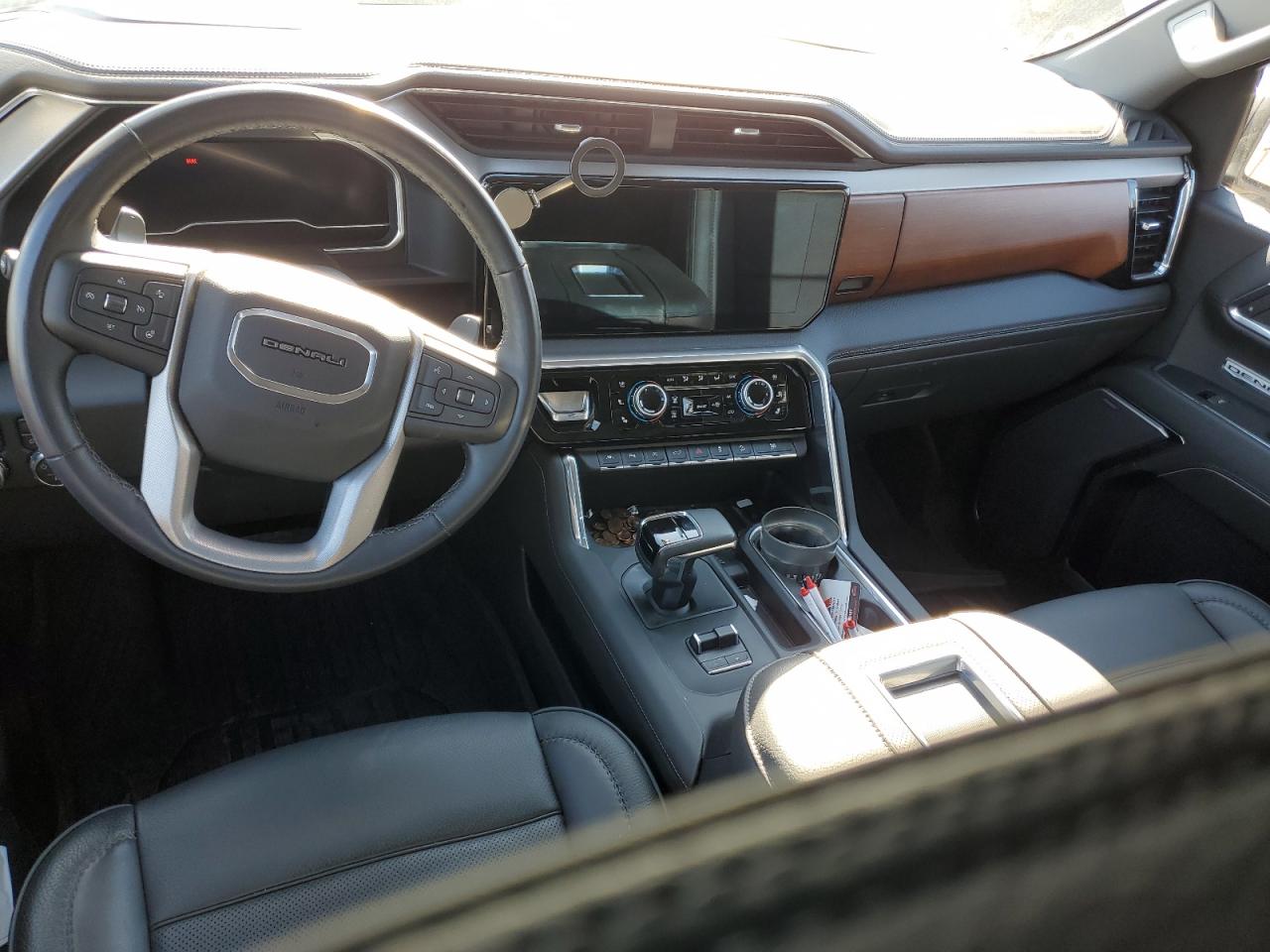 2022 GMC SIERRA K1500 DENALI VIN:3GTUUGED0NG605729