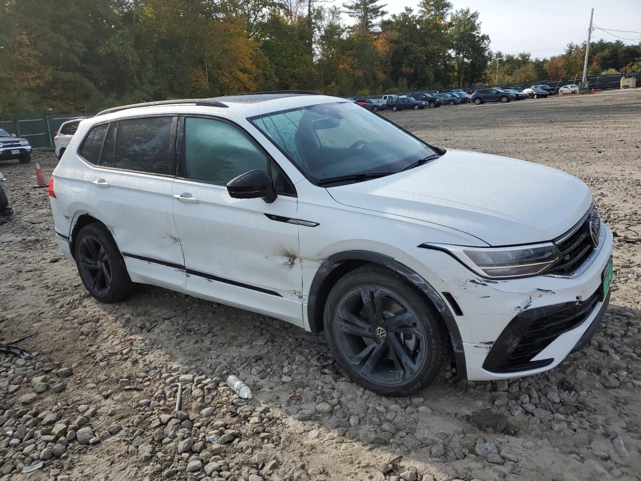 2024 VOLKSWAGEN TIGUAN SE R-LINE BLACK VIN:3VV8B7AX2RM141522