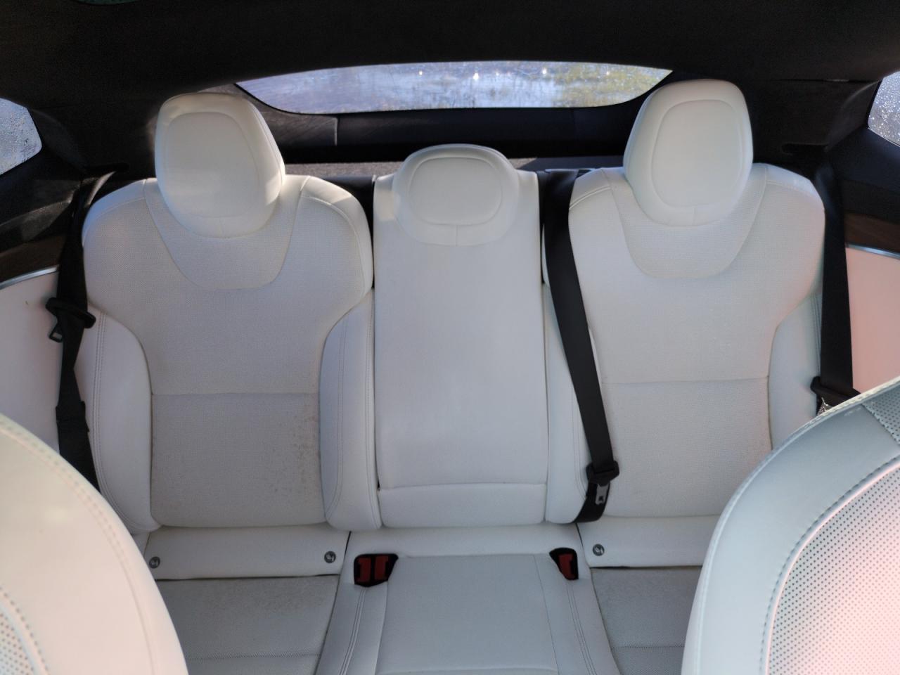2022 TESLA MODEL S  VIN:5YJSA1E58NF488560