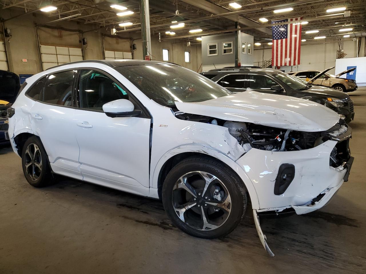 2023 FORD ESCAPE ST LINE SELECT VIN:1FMCU9NA6PUB43203