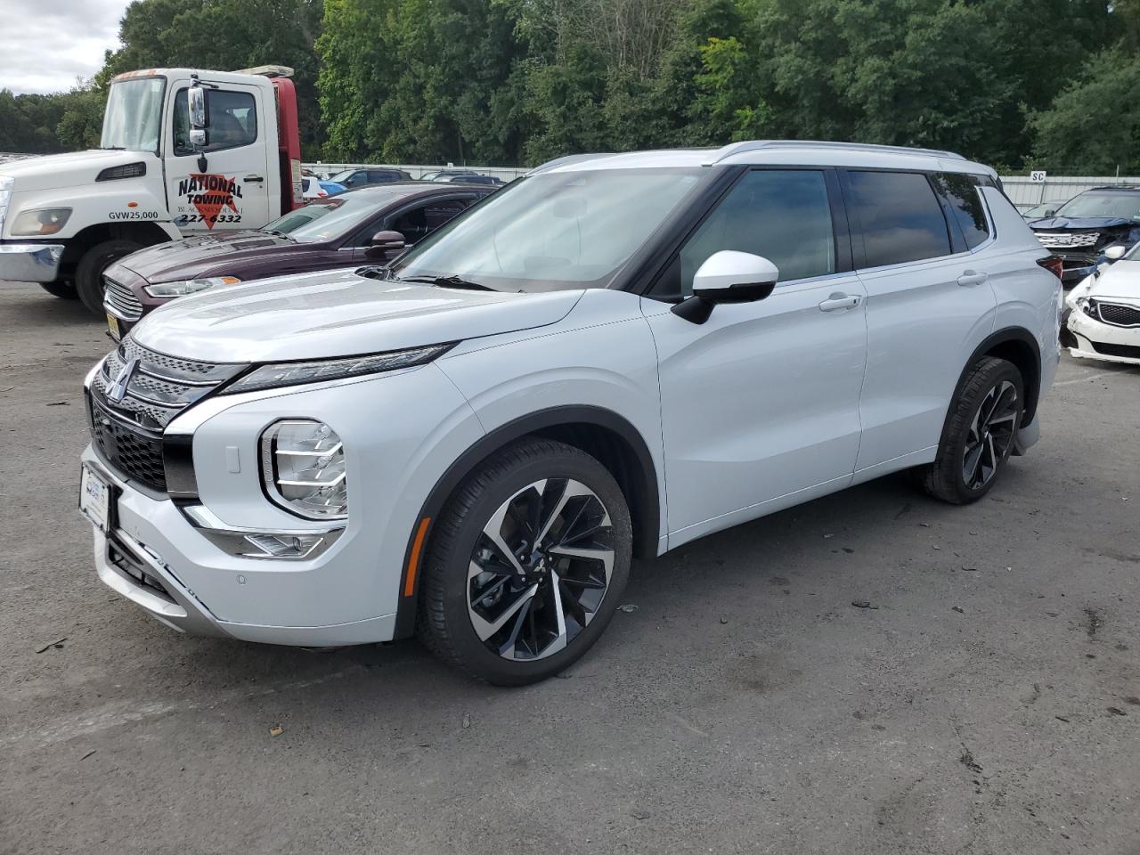 2024 MITSUBISHI OUTLANDER SEL VIN:JA4J4WA84RZ037734